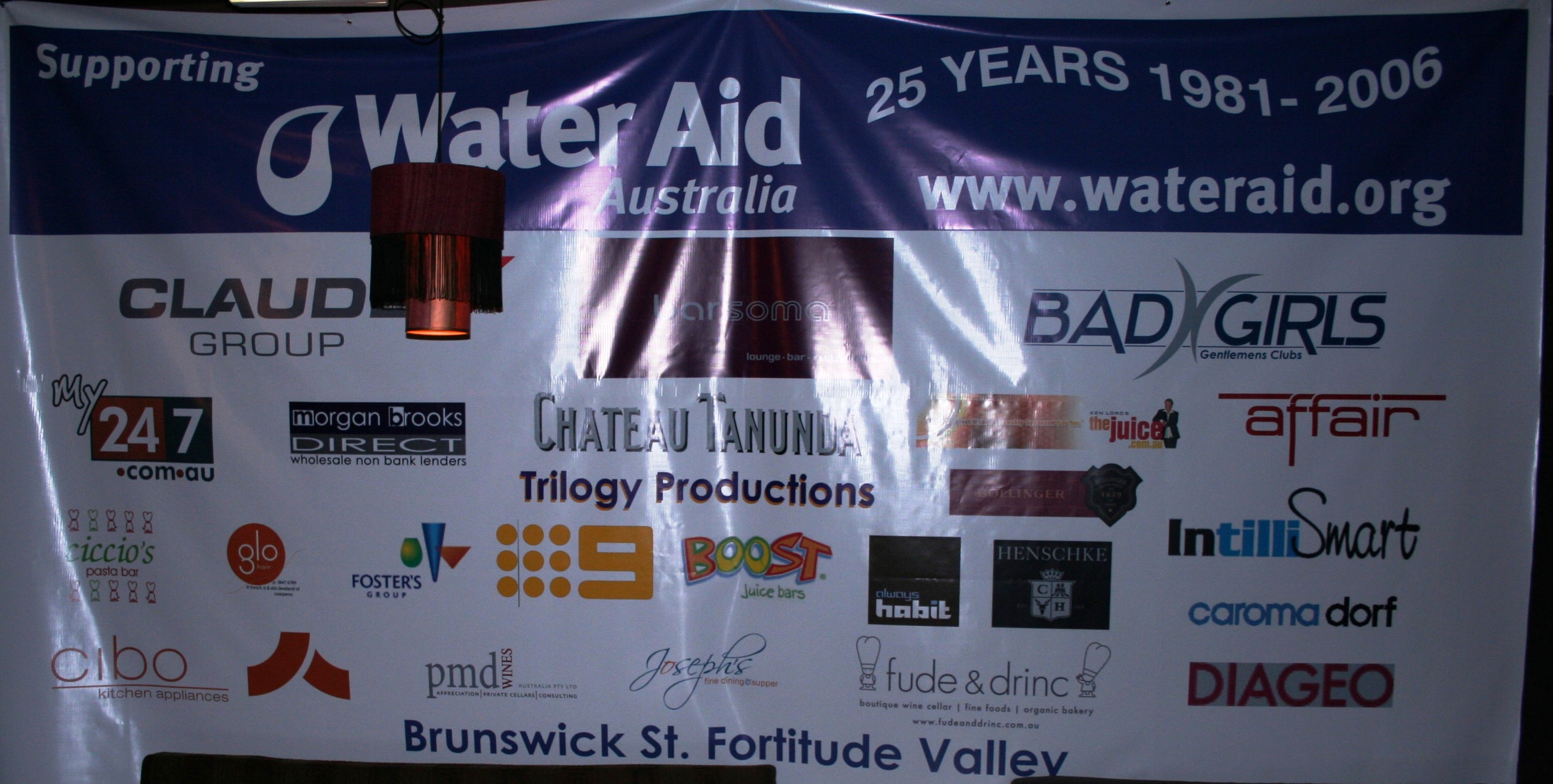 WaterAid sponsor and supporters, photo taken by Chrissy Layton, AusNotebook Music & Creative