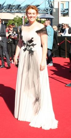Clare Bowditch, Aria Awards Red Carpet, 2011.