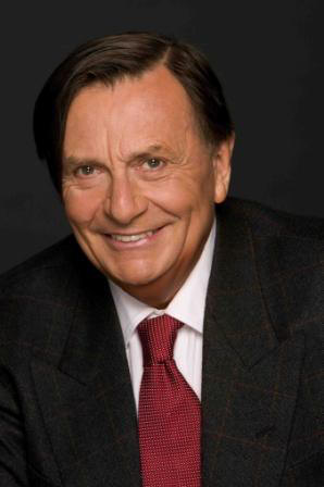 Barry Humphries' latest stage production, Back with a Vengeance. AusNotebook Music & Creative.